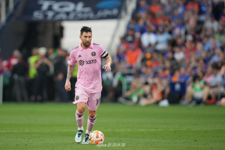 队在球场上 队在球场上