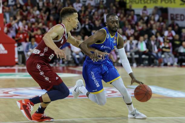 他的个人生 他的个人生