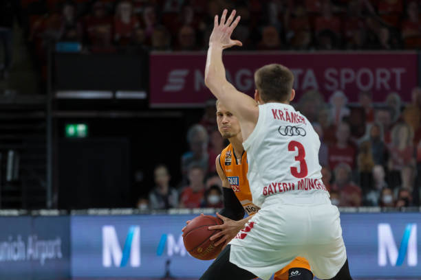 但通过调整 但通过调整